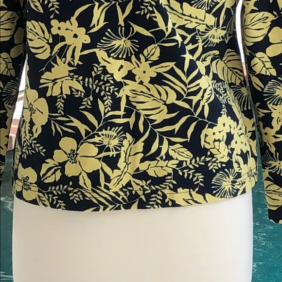 Weekenders zip up lightweight,floral print jacket - Picture 8 of 15